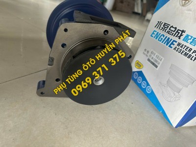Bơm nước xe đầu kéo CAMC 612600061364