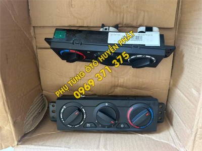 Công tắc điều hòa Thaco Ollin L0811030047A0 thumb