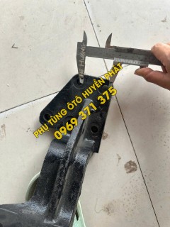 H0101070202A0 Giá đỡ động cơ Thaco Auman GTL ETX 240 thumb