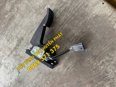 H4117030001A0 Bàn đạp chân ga Thaco Auman FV400