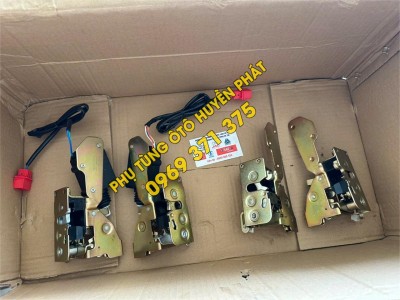 Khóa cửa HOWO A7 có mô...