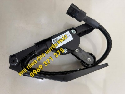 M4117030102A0 Bàn đạp chân ga Thaco Auman C160 C240 thumb