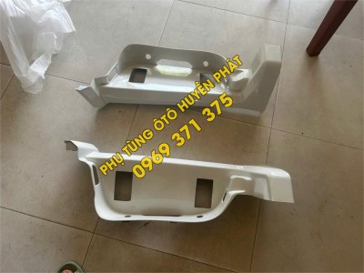 Ốp bậc lên xuống xe...