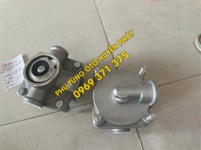 Van chia hơi Howo Chenglong M22