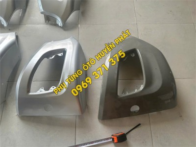 Vành đèn gầm Chenglong H7 thumb