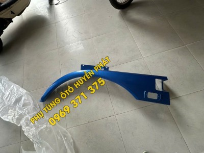 Vè cua lốp Thaco Auman 8...