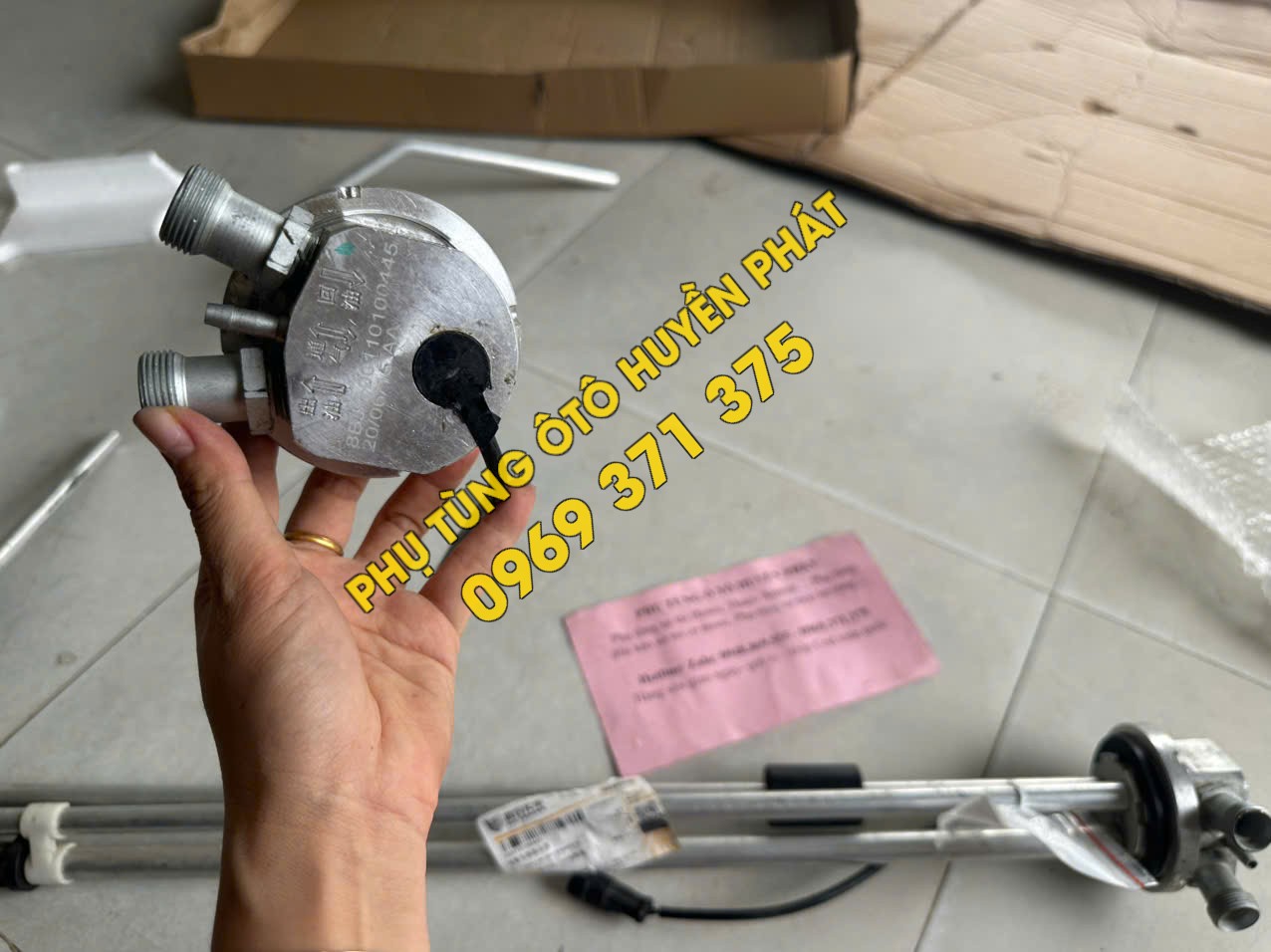 100110100015-100110100445 phao báo dầu xe đầu kéo C&C