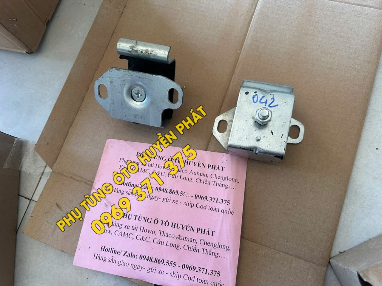 Chân máy trước Thaco Ollin