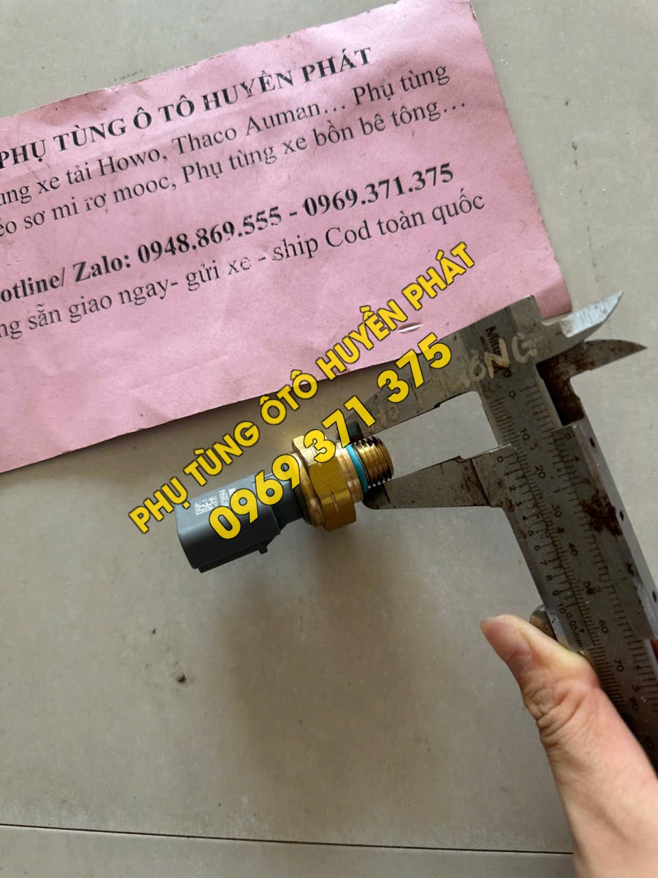 4928594 Cảm biến lưu lượng gió Thaco Auman C160