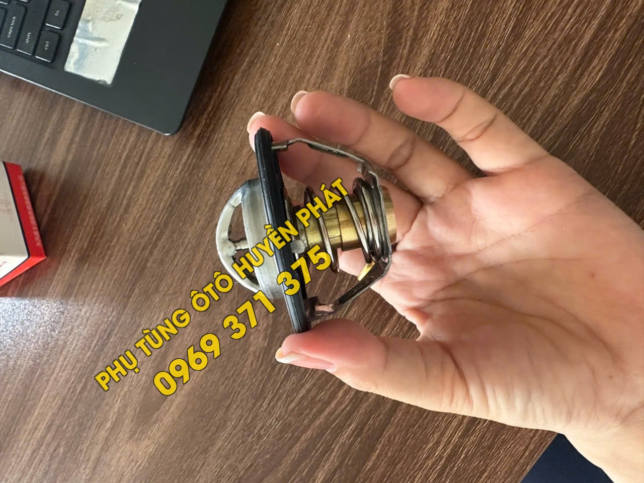 5256423-5337966 Van hằng nhiệt máy cummins ISF3.8