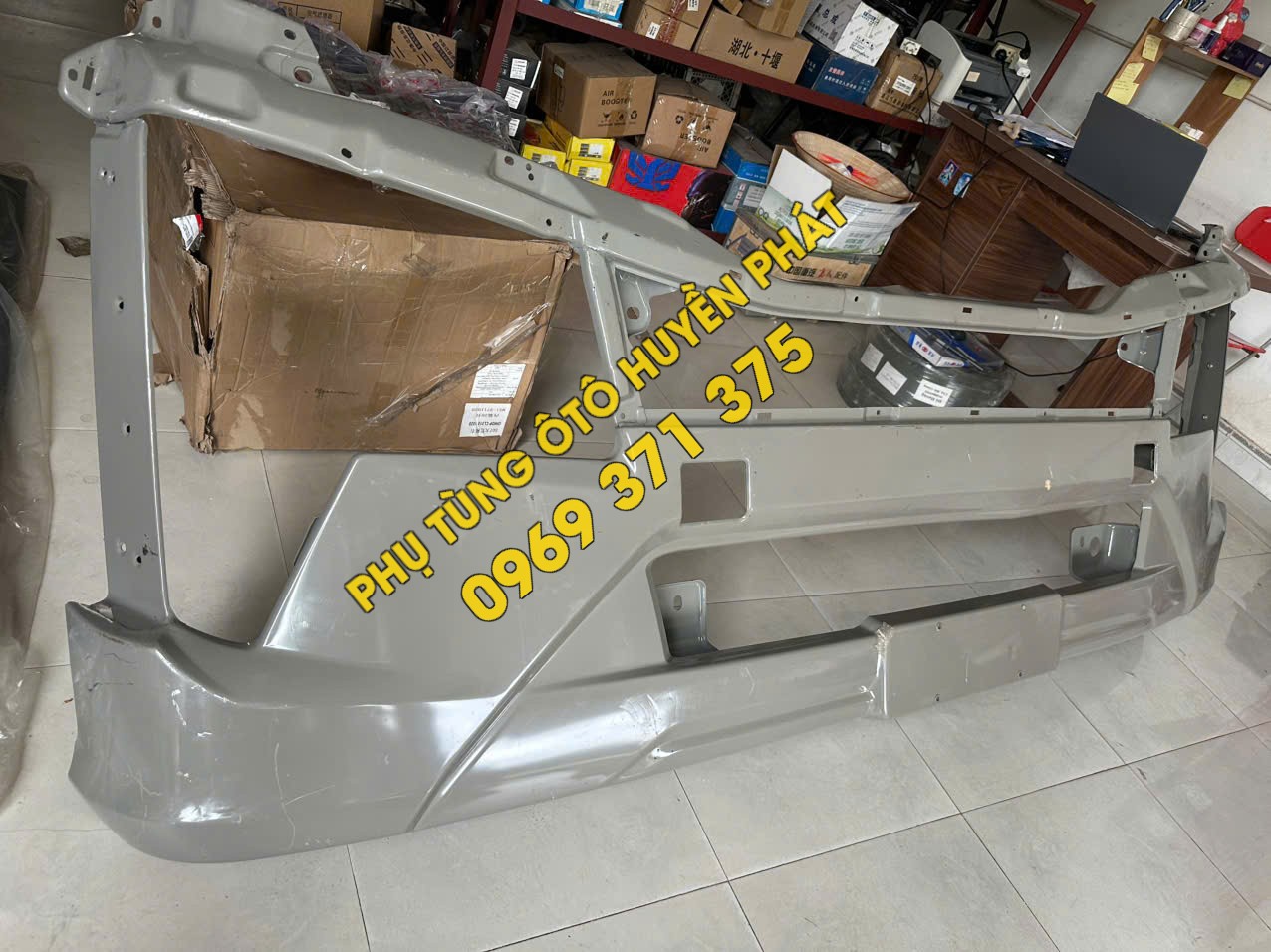 Ba đờ sốc Howo Max