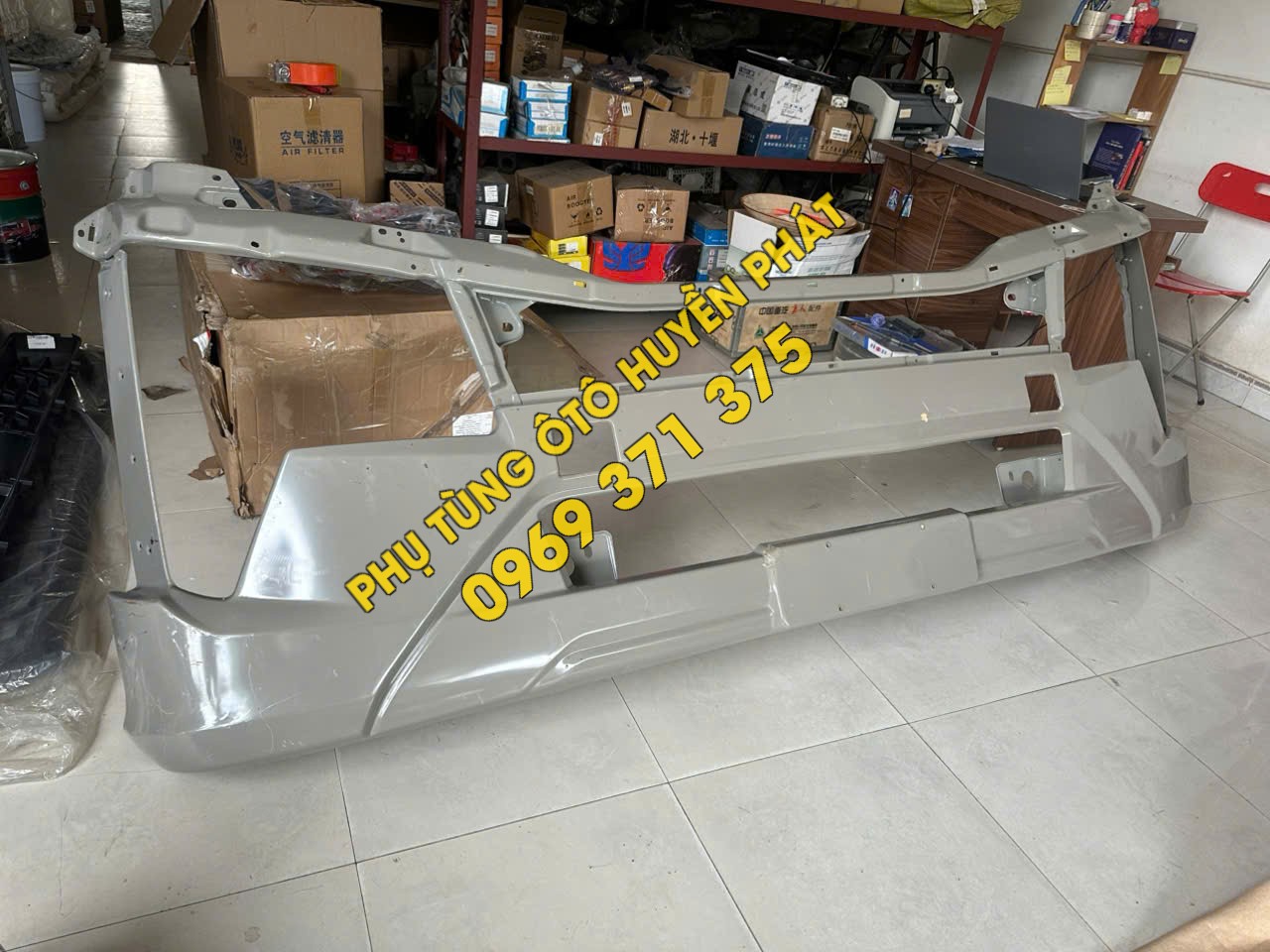Ba đờ sốc Howo Max