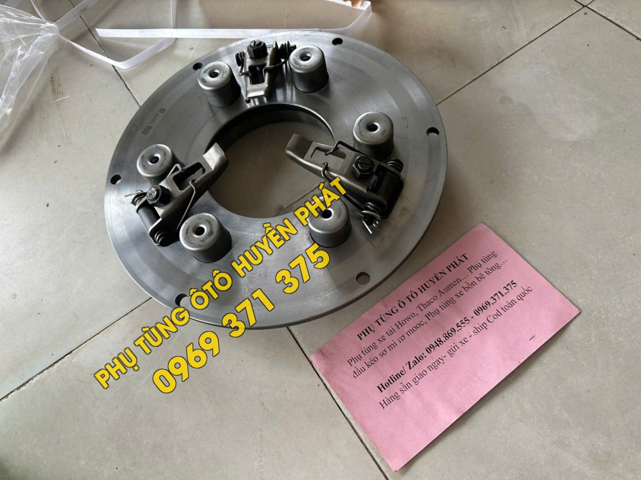 ban ep dong co lai zh4102 cho xi mang roi (1)