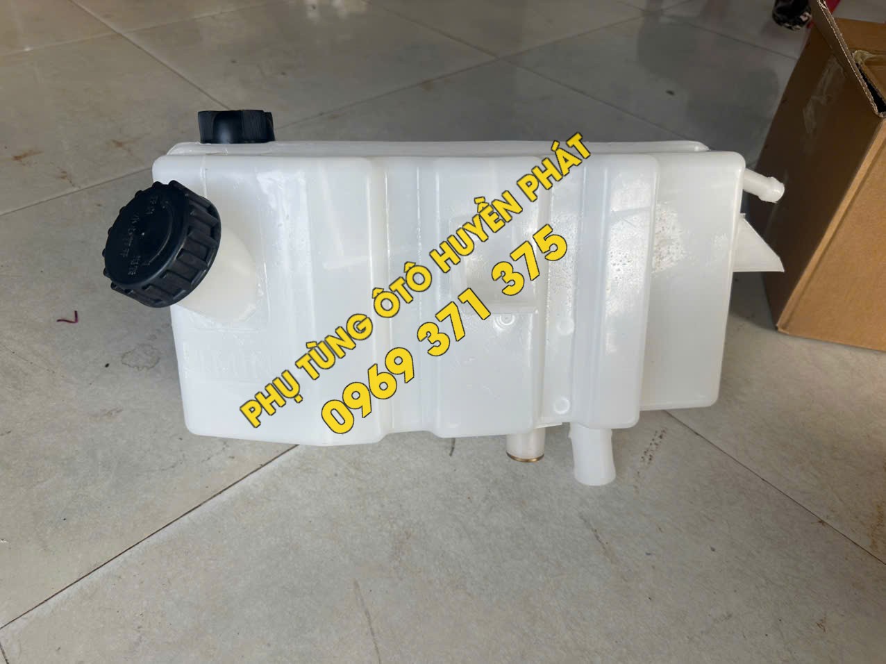 bih nuoc phu xe dongfeng ho bac 1311010 K0300 (3)