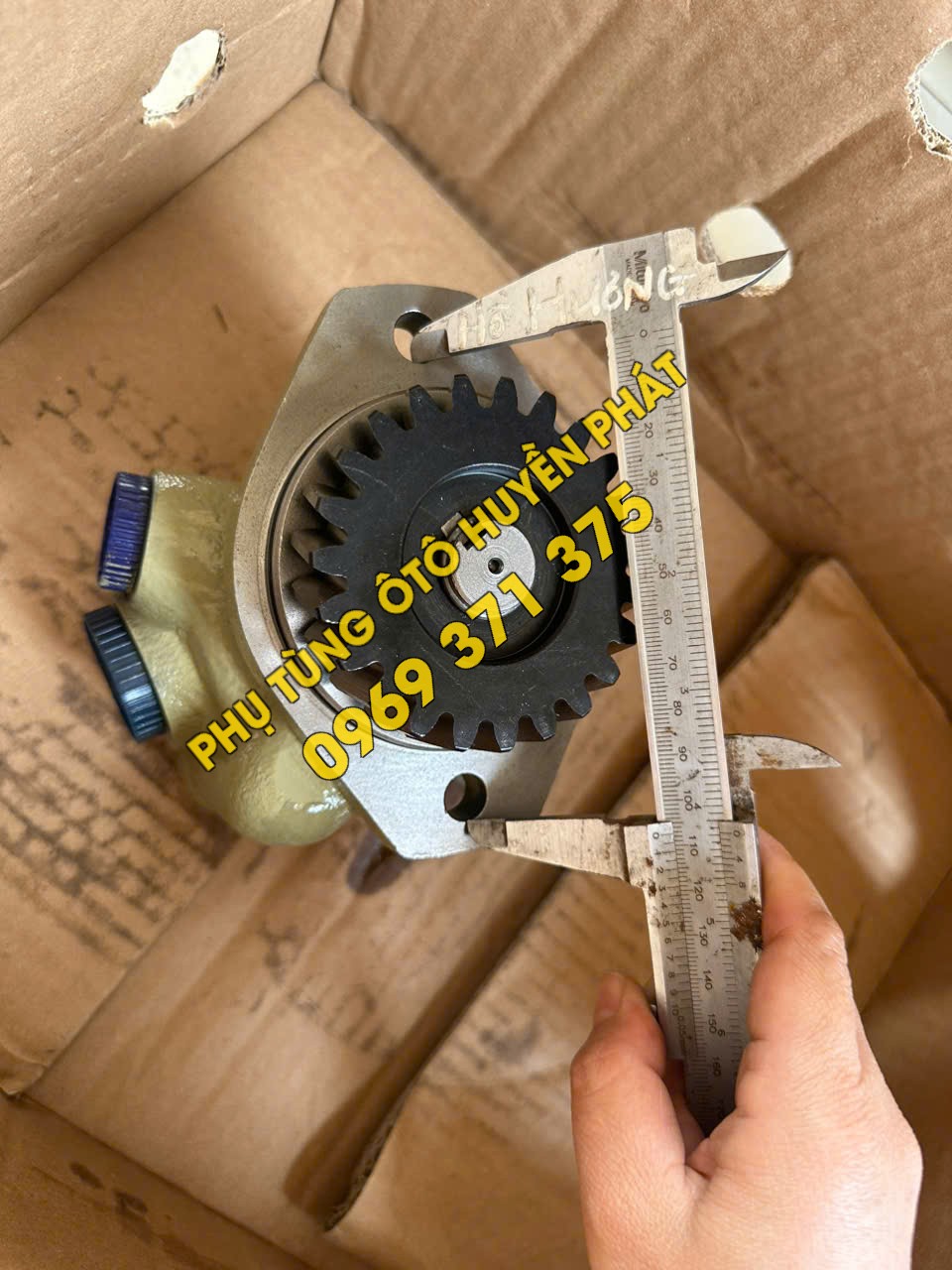 Bơm trợ lực lái Howo WG9425475116