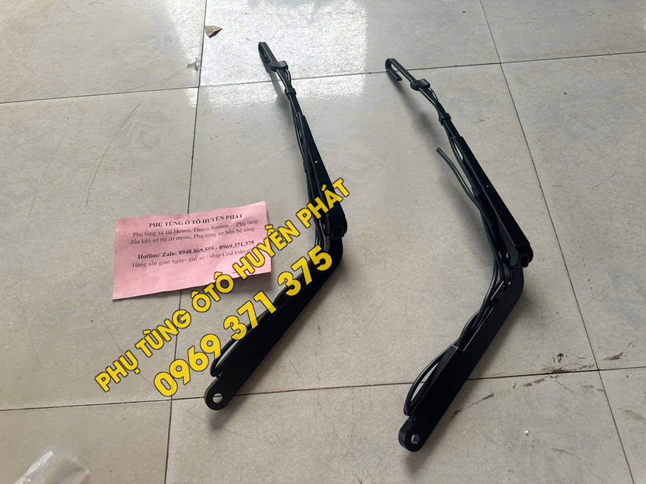 Cần gạt mưa xe đầu kéo Dongfeng KL385