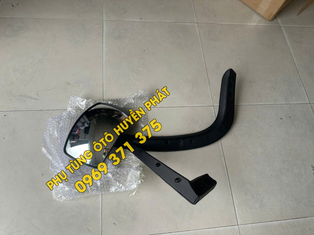 Gương cầu soi đầu xe Dongfeng KL 8219005-C3101