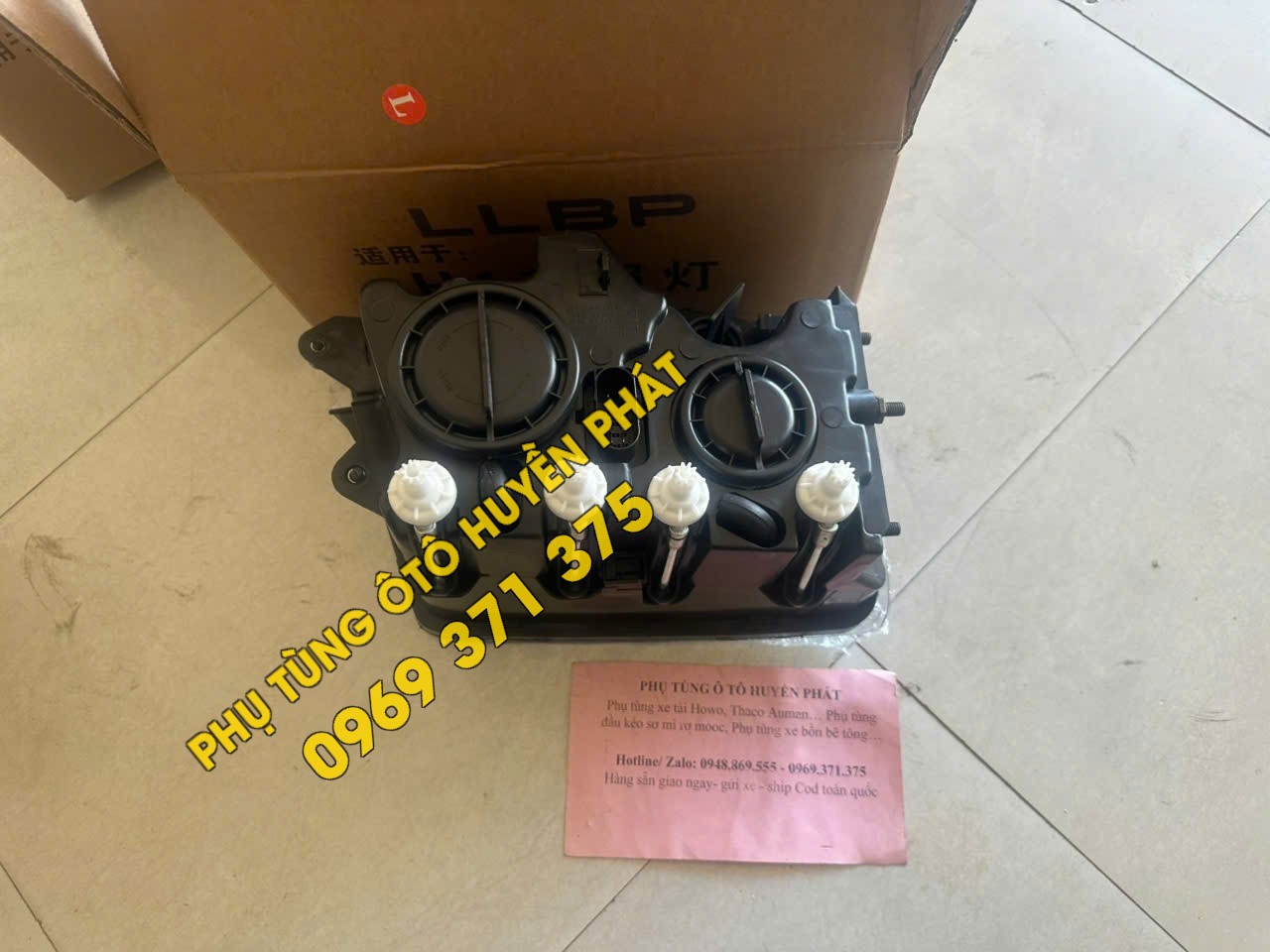 H436011003A0 Đèn pha Thaco Auman FV375