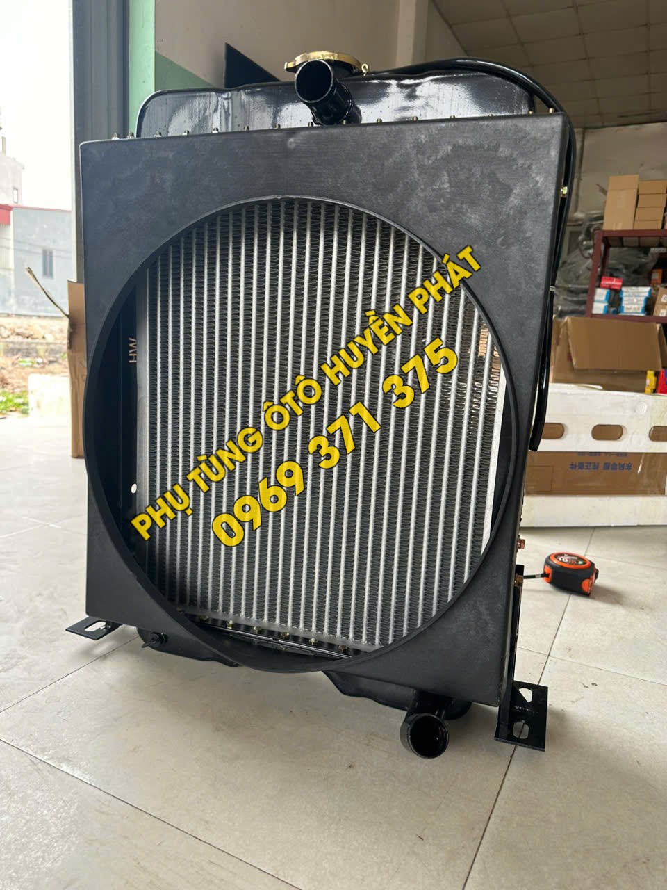 Két nước động cơ lai ZH4102