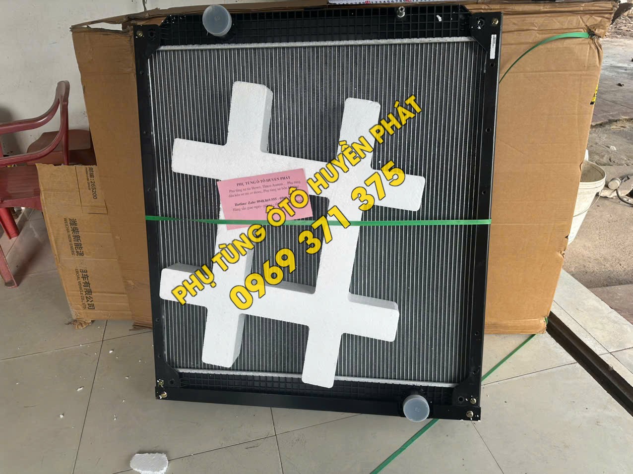 ket nuoc xe C&C 100130100001 phu tung xe C&C (3)