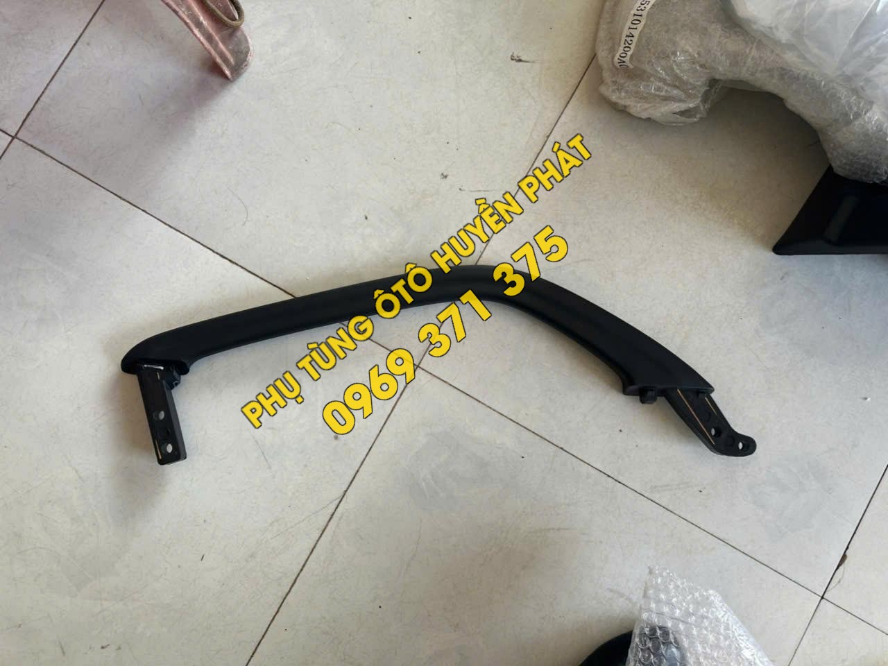 L1610164600A0 tay vịn tapbi cửa