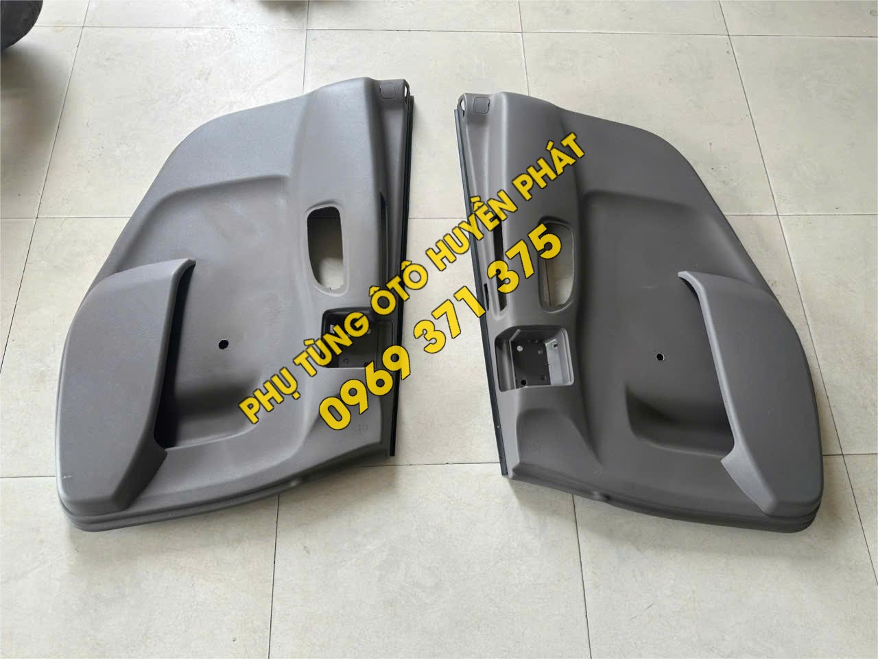 Tapbi cửa cơ xe Dongfeng Hồ Bắc