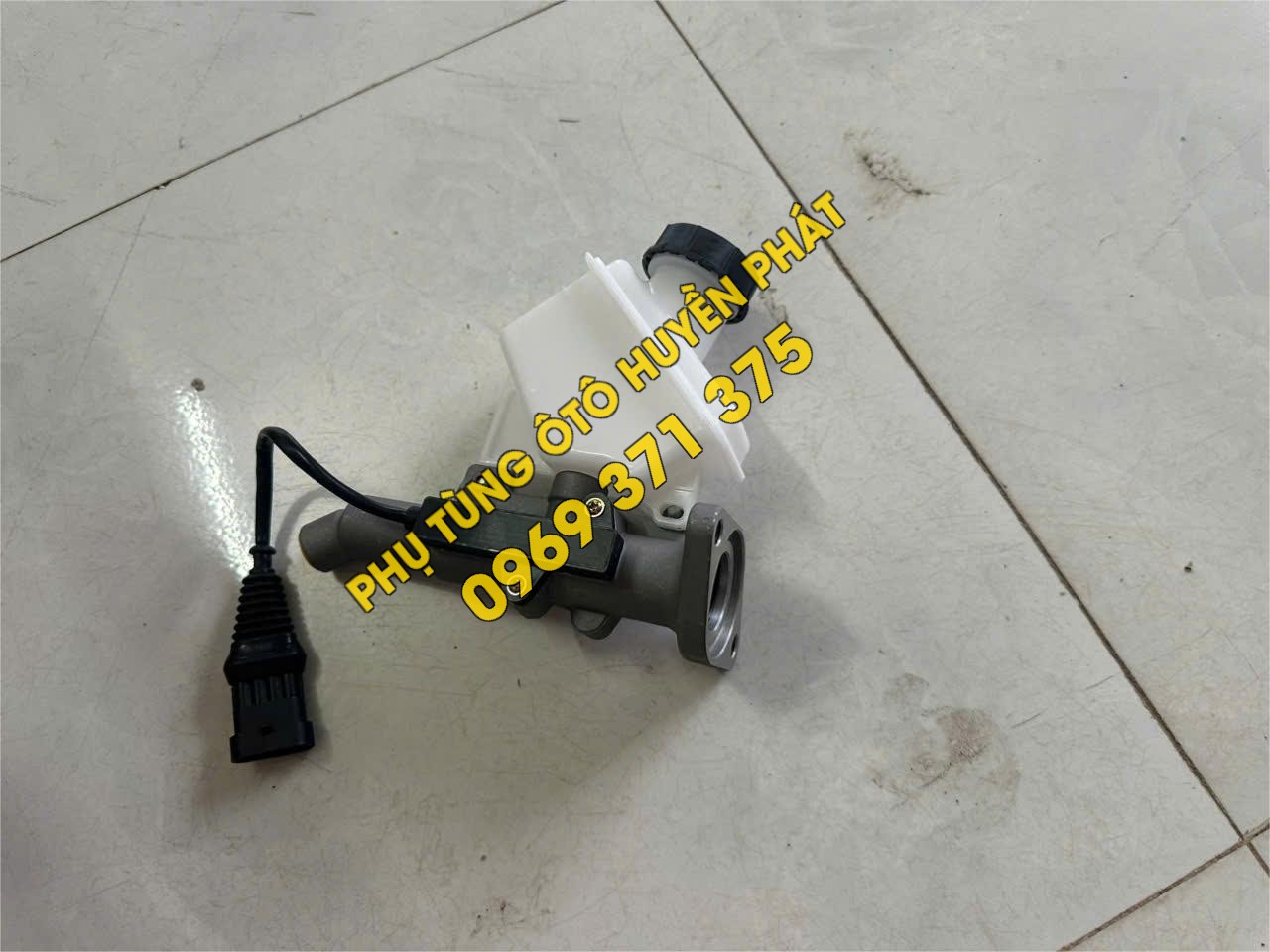 Tổng côn trên Thaco Auman GTL